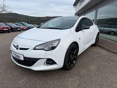 Gebraucht Opel Astra GTC 200 PS (147 kW) 2014 Schneeweiss/summitwhite/arctic Coupé