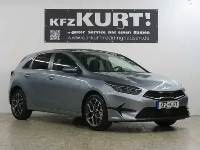 Nowe Kia Ceed Style 140 KM (102 kW) 2025 Srebrny Hatchback