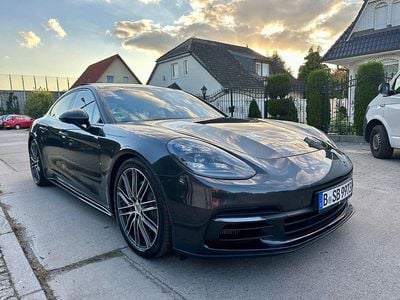 Usata Porsche Panamera 4S Sport 421 CV (309 kW) 2017 Grigio Berlina