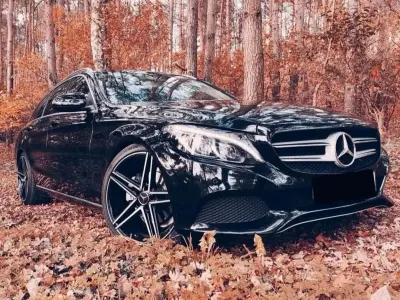 Gebraucht Mercedes C200 200 PS (147 kW) 2016 Schwarz Kombi