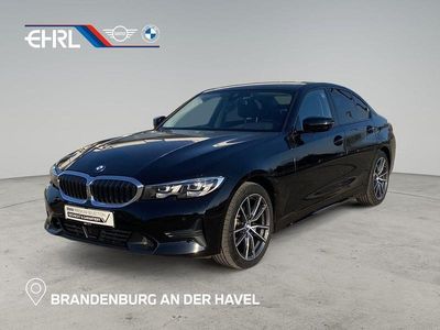 Schwarz Gebraucht 2021 BMW 318 Shadowline Limousine | 24.790 € (Etwas zu teuer)