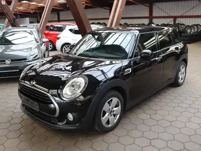 Gebraucht Mini Cooper D Clubman 150 PS (110 kW) 2019 Schwarz Kombi