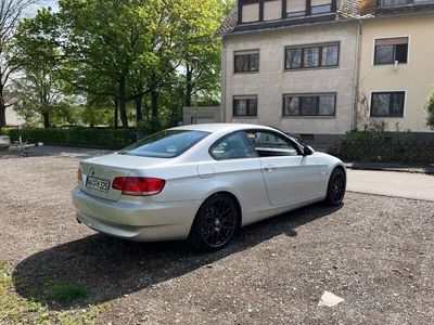 BMW 325