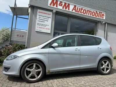 Używany Seat Altea Sport 105 KM (77 kW) 2005 Srebrny Minivan