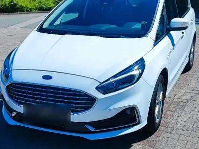 Gebraucht Ford S-MAX S 150 PS (110 kW) 2022 Weiß Van / Kleinbus