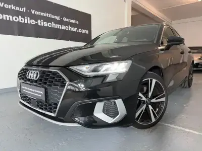 Używany Audi A3 Ambiente 150 KM (110 kW) 2022 Czarny Sedan/Limuzyna