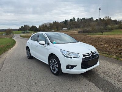 gebraucht Citroën DS4 BlueHDi120 SoChic TÜV/SportS+Massage/Navi/Tempo