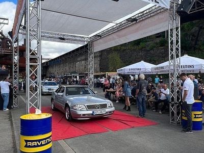 Mercedes SL280