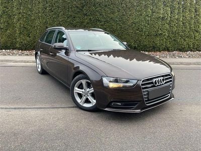 Braun Gebraucht 2012 Audi A4 Sport Kombi | 8.499 € (Fairer Preis)