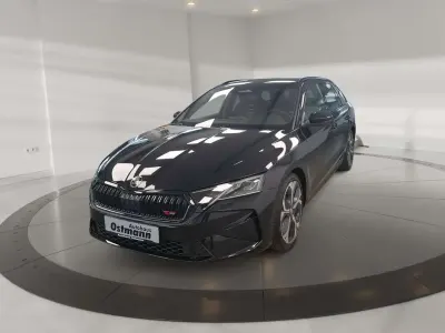 Neu Skoda Octavia RS 265 PS (194 kW) 2026 Schwarz Kombi