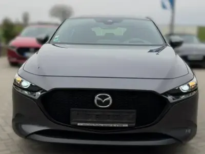 Używany Mazda 3 180 KM (132 kW) 2020 Szary Sedan/Limuzyna