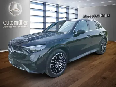Gebraucht Mercedes GLC220 AMG 197 PS (144 kW) 2024 Schwarz SUV
