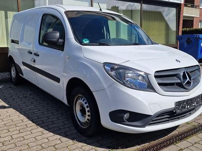 Mercedes Citan 109