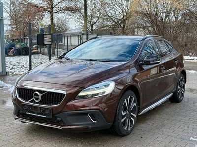 Gebraucht Volvo V40 CC 190 PS (139 kW) 2016 Braun Kombi