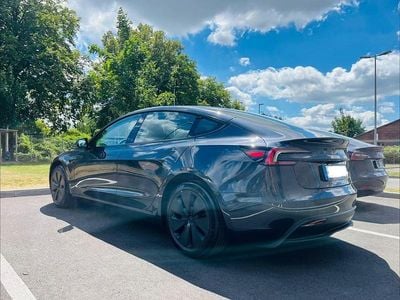 Gebraucht Tesla Model 3 Standard Range 208 kW (283 PS) 2025 Grau Limousine
