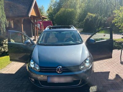 Gebraucht VW Golf VII Highline 105 PS (77 kW) 2012 Grau Kombi