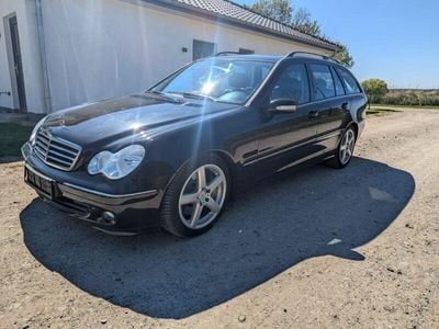 Mercedes C280