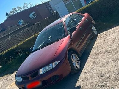 Usata Mitsubishi Carisma 125 CV (91 kW) 1998 Andere farben Station wagon