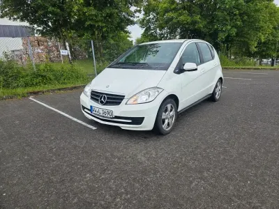 Gebraucht Mercedes A160 Avantgarde 95 PS (69 kW) 2010 Weiß Van / Kleinbus