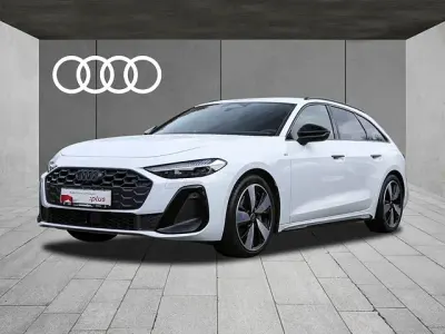 Gebraucht Audi A5 S-Line 204 PS (150 kW) 2025 Gletscherweiß metallic Kombi
