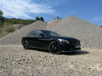 Gebraucht Mercedes C400 333 PS (244 kW) 2017 Schwarz Limousine