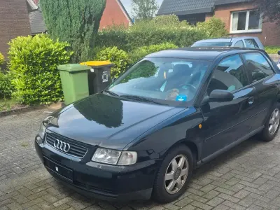 Gebraucht Audi A3 101 PS (74 kW) 2000 Schwarz Kleinwagen