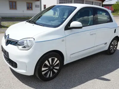 Używany Renault Twingo Intens 60 kW (82 KM) 2022 Biały Hatchback
