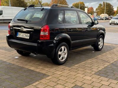 gebraucht Hyundai Tucson 2.0 141000 km TÜV 04/26 Anhängerkupplung