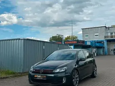 Gebraucht VW Golf VI GTI 211 PS (155 kW) 2010 Grau Limousine