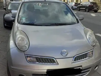 Gebraucht Nissan Micra 65 PS (47 kW) 2009 Grau Limousine