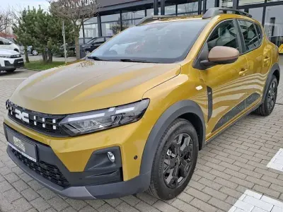 Gebraucht Dacia Sandero Extreme 110 PS (80 kW) 2025 Amber yellow Limousine