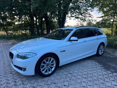 BMW 525