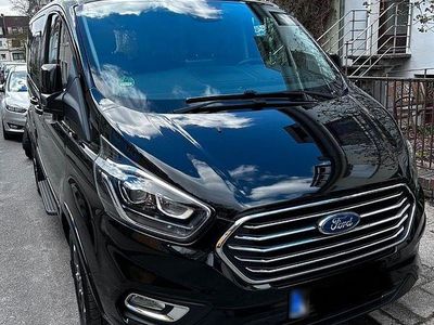 Usata Ford Tourneo Titanium X 185 CV (136 kW) 2020 Nero Monovolume