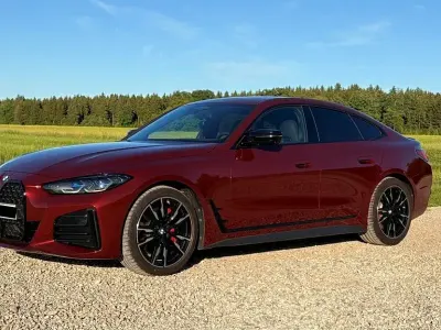 Gebraucht BMW M440 M Sport 374 PS (275 kW) 2023 Rot Limousine