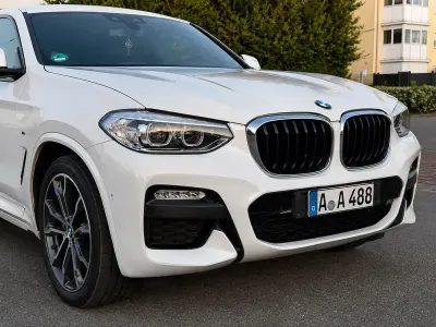 Gebraucht BMW X4 M Sport 265 PS (194 kW) 2019 Weiß SUV