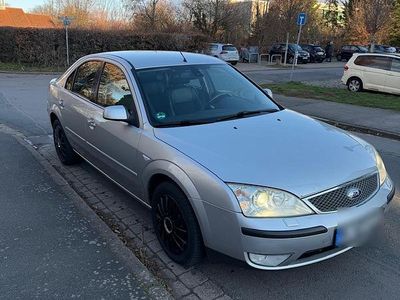Silber Gebraucht 2004 Ford Mondeo Ghia Limousine | 1.200 € (Guter Preis)