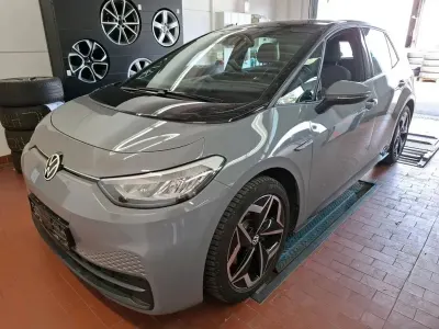 Gebraucht VW ID.3 Pro Performance 150 kW (204 PS) 2023 Grau Kleinwagen