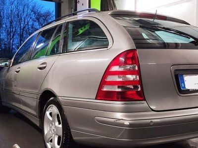 gebraucht Mercedes C200 Elegance, 1. Hand, Sitzheizung, TÜV