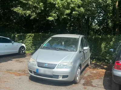 Gebraucht Fiat Idea 75 PS (55 kW) 2008 Silber Van / Kleinbus