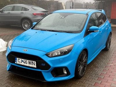 Blau Gebraucht 2017 Ford Focus RS Limousine | 28.700 €