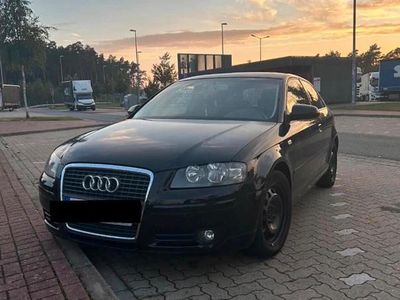 Używany Audi A3 Ambition 101 KM (74 kW) 2005 Czarny Hatchback