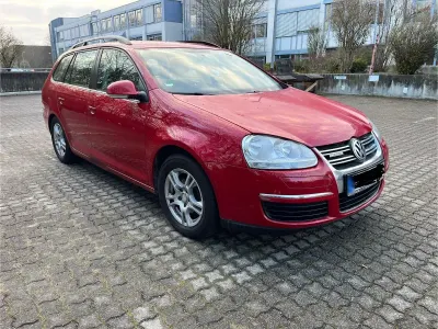 Gebraucht VW Golf VI Trendline 105 PS (77 kW) 2009 Rot Kleinwagen