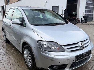 Gebraucht VW Golf IV Comfortline 116 PS (85 kW) 2005 Silber Limousine