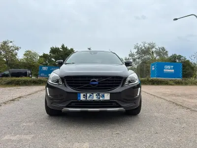 Gebraucht Volvo XC60 Ocean Race 220 PS (161 kW) 2015 Schwarz SUV