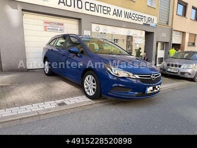 Usata Opel Astra Edition 110 CV (80 kW) 2019 Blu Station wagon