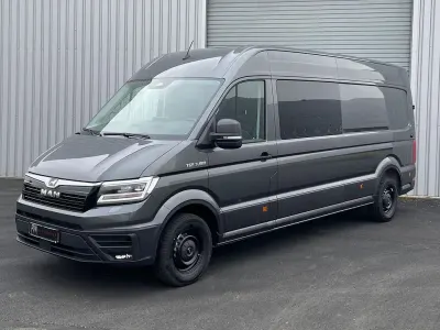 Neu MAN TGE 177 PS (130 kW) 2025 Grau Van