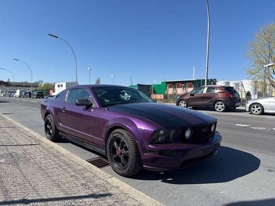 Usata Ford Mustang GT 205 CV (150 kW) 2006 Viola Coupé
