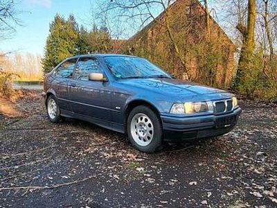 Second-hand BMW 316 Compact 102 CP (75 kW) 1998 Gri Hatchback