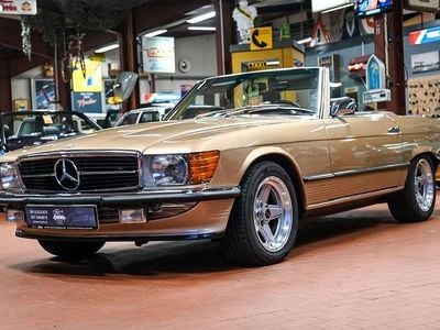 Gebraucht Mercedes SL450 193 PS (141 kW) 1974 Gold Cabrio