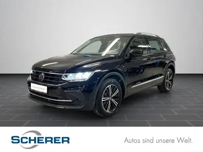 Gebraucht VW Tiguan Active 245 PS (180 kW) 2022 Deep black perleffekt SUV